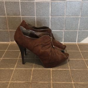 Guess stiletto heels